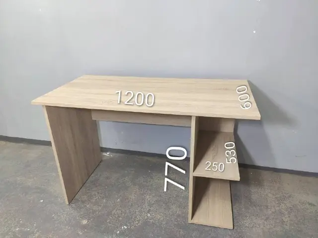 Стол — Батуми — 350 ₾
