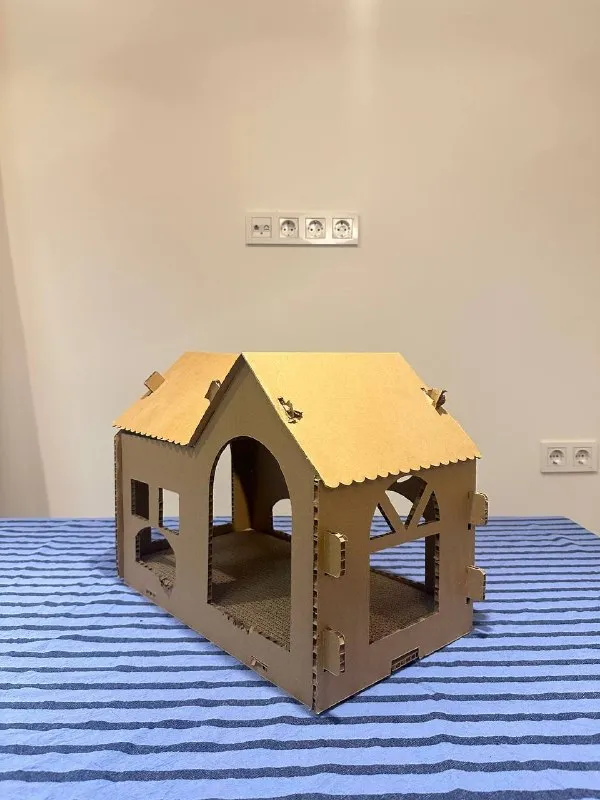 Картонный домик для котика