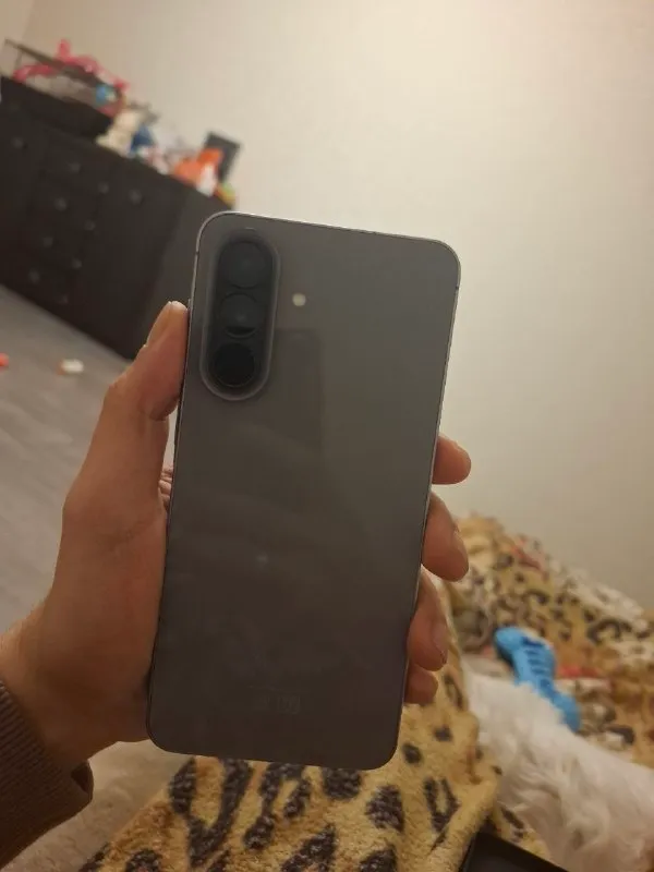 Samsung A57 8/256 GB
