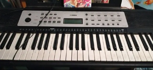 Синтезатор Yamaha YPT-270 — Астана — 80 000 ₸