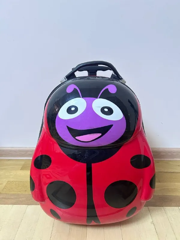 Детский чемодан