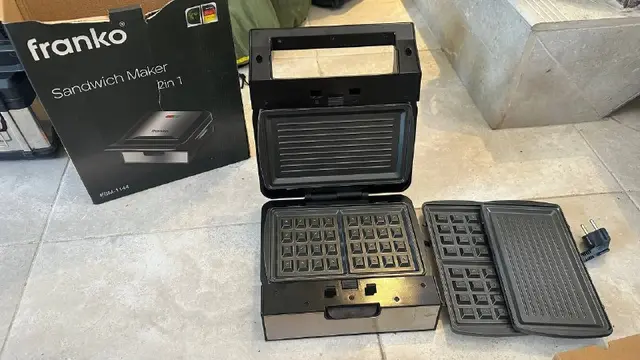 Вафельница со съемными панелями — Батуми — 120 ₾