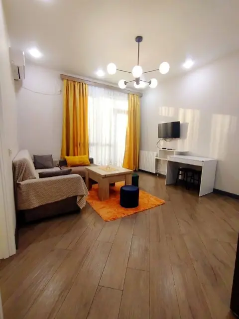 Квартира 2+1 — Батуми — 700 $