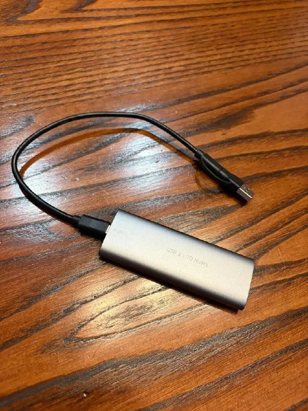 Корпус / адаптер для M.2 NVMe SSD — USB 3.1