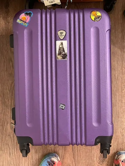 Чемодан L’case размер M — Батуми — 60 ₾