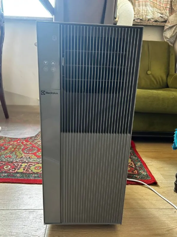 Кондиционер напольный Electrolux Arizona EACM-14