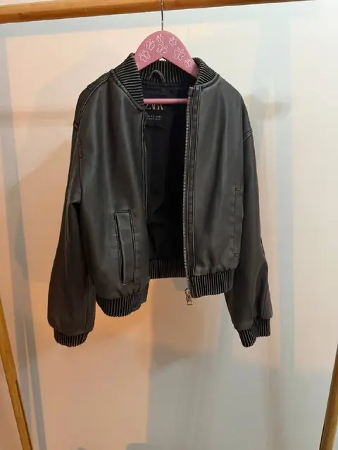 Куртка Zara — Батуми — 50 ₾