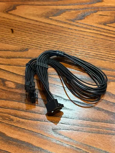 Кабель питания для видеокарты 12VHPWR → 2×8-pin — Тбилиси — 35 ₾
