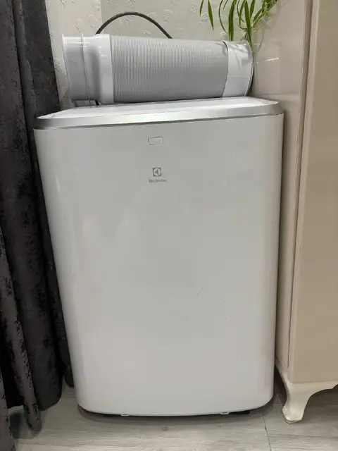 Напольный кондиционер Electrolux — Батуми — 1 200 ₾