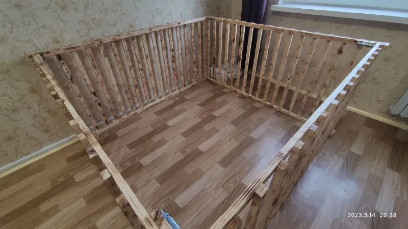 Вольер, манеж для дома и крартиры из ели ECO