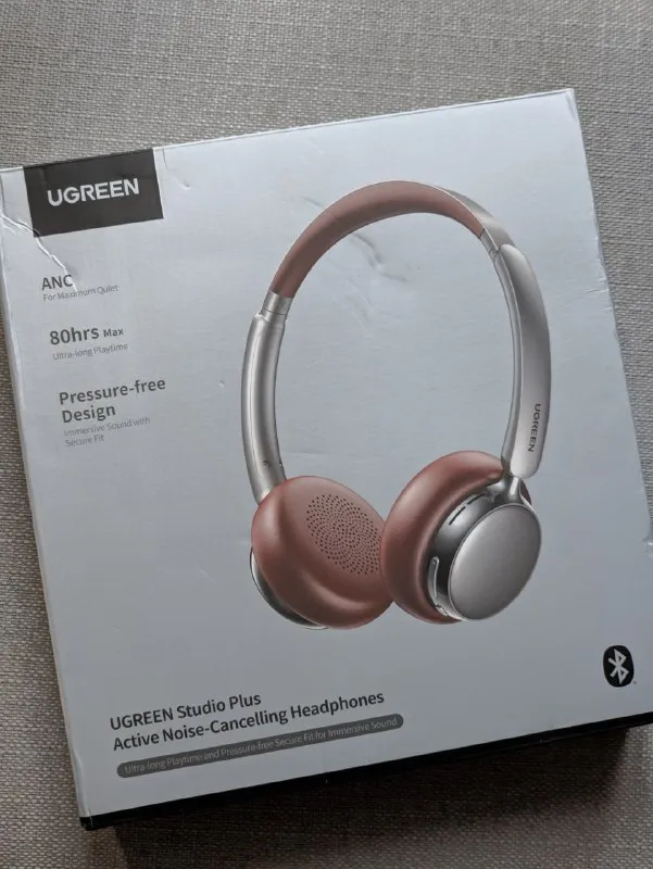 UGREEN Studio Plus