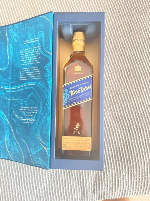 Johnnie Walker Blue Label, 0.75 л — Батуми — 200 $