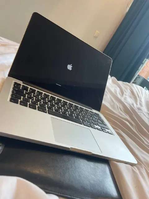 Mac — Батуми — 800 ₾