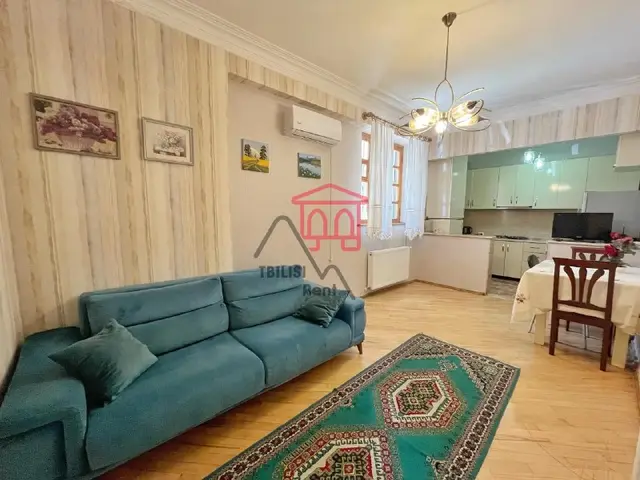 Квартира в центре с двориком — Tbilisi — 1,200 $