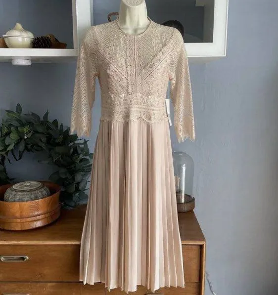 Платье Zara