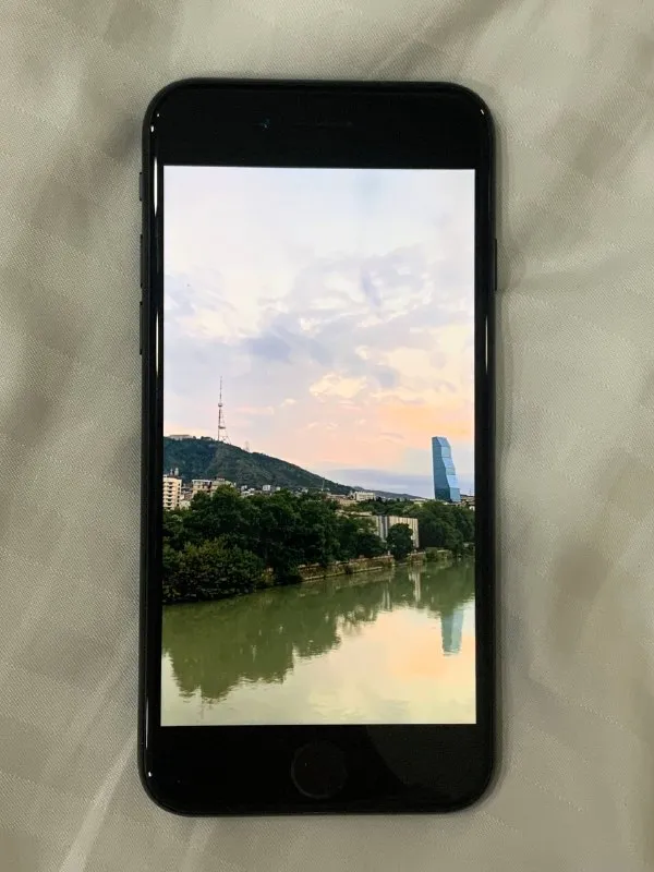 Iphone se 2 (2020)