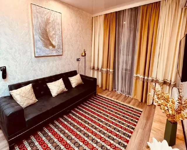 Пиросмани 19 — Батуми — 650 $