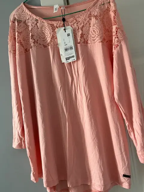 Новую блузочку ХБ — Batumi — 25 ₾