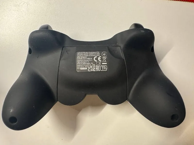 Logitech F710 Wireless Silver