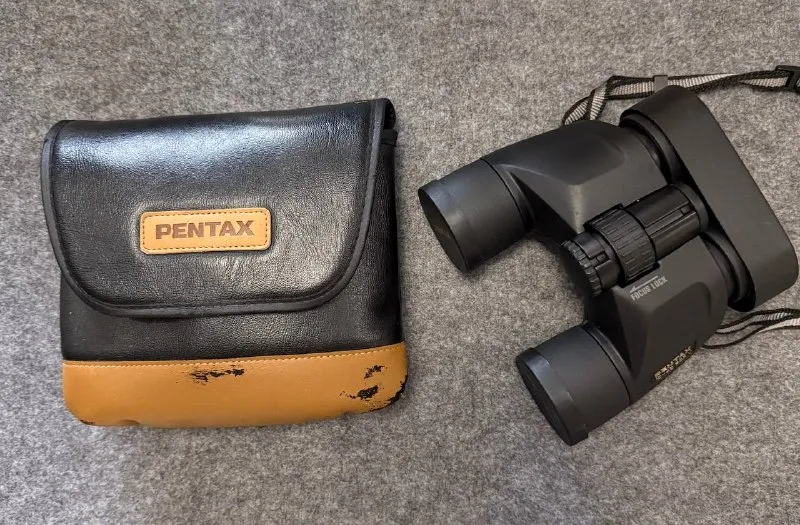 Бинокль Pentax PCF V 10×40
