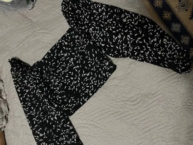 Двойка, юбка и верх Lichi — Tbilisi — 25 ₾