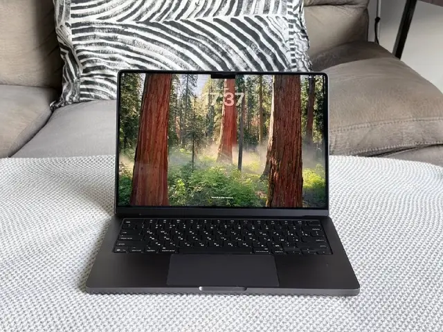 MacBook Pro 14» M5 Space Black — Batumi — 3,800 ₾