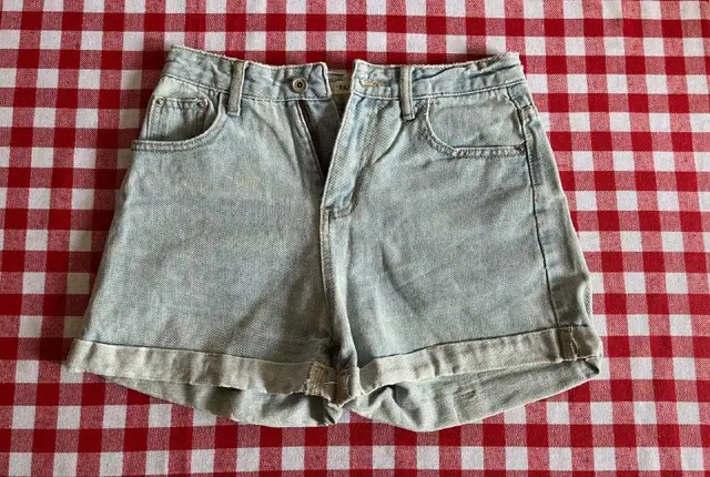 Джинсовые шорты короткие — Тбилиси — 5 ₾