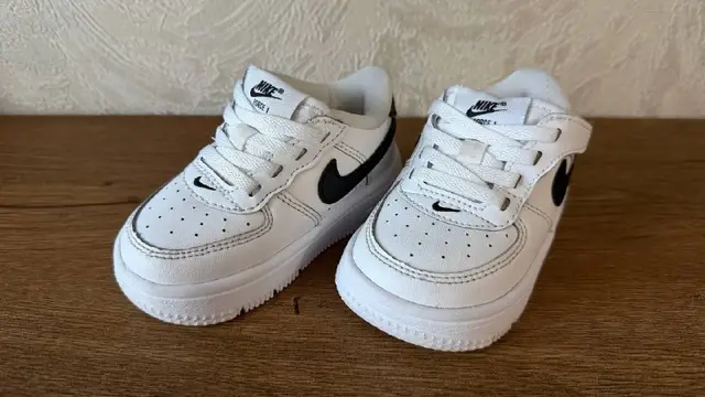 Кроссовки Nike оригинал — Батуми — 65 ₾