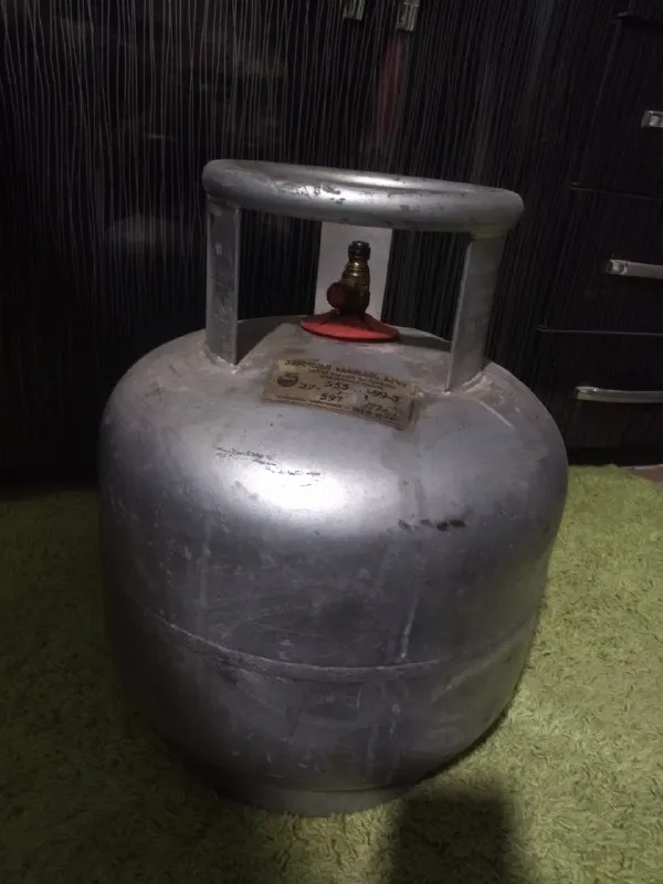 Газовый баллон на 13кг