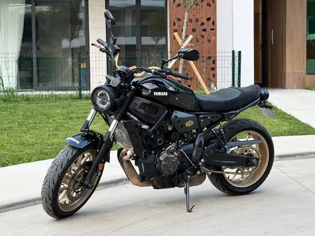 Yamaha XSR700 — Батуми — 5 500 $