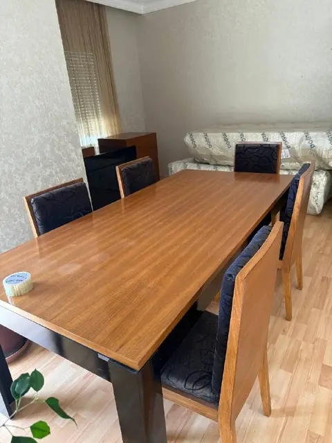 6 sandalye ve masa — Antalya — 5,000 ₺