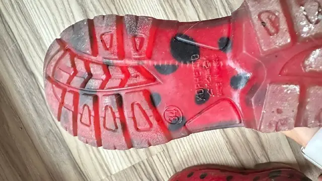 Сапоги резиновые — Батуми — 15 ₾
