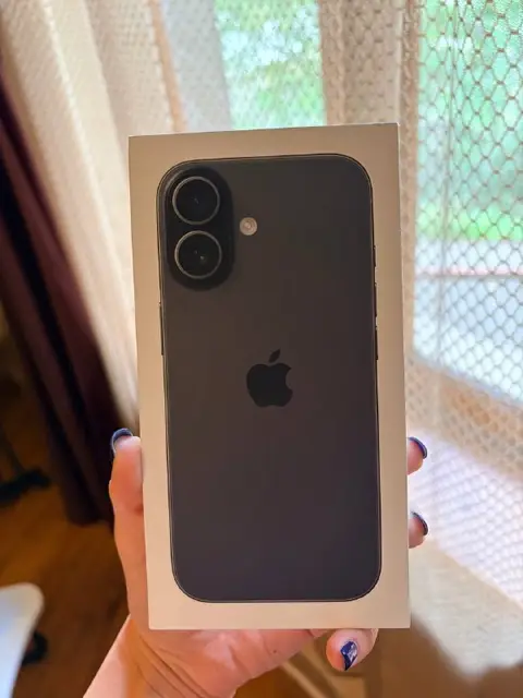 Iphone 17 Black — Batumi — 2,500 ₾
