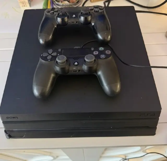 Sony PlayStation 4 Pro — Ереван — 75 000 ֏