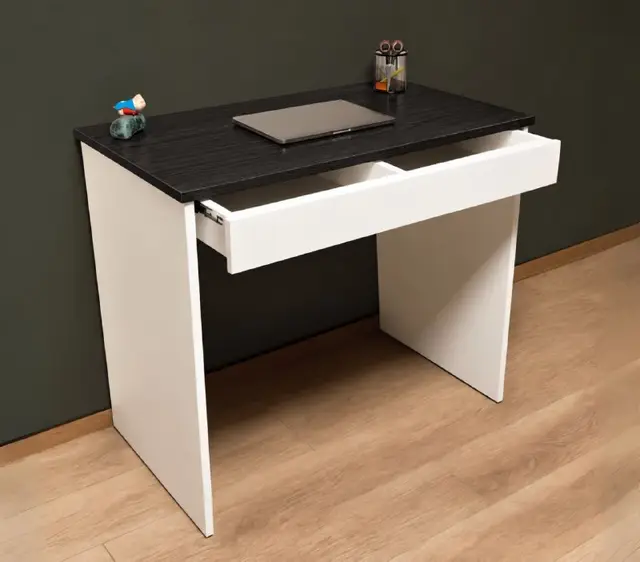Стол с ящиком 120×60 — Батуми — 450 ₾