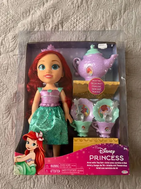 Ариель Jakks Pacific Disney Princess Ariel Doll with Tea Set — Batumi — 90 ₾