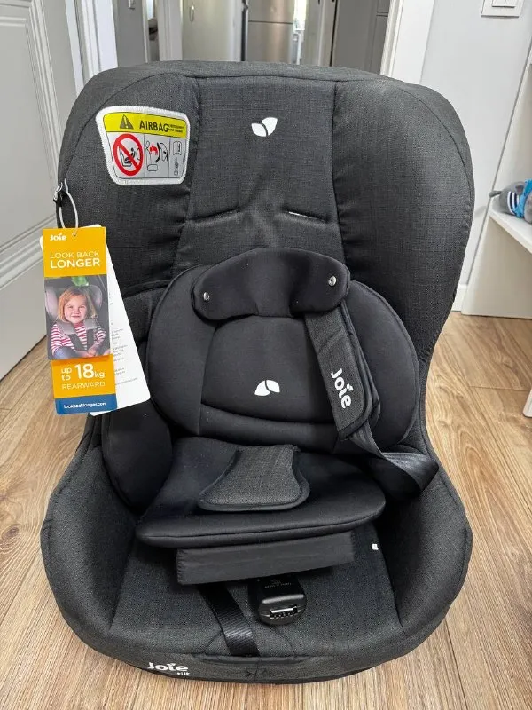 Автокресло Joie tilt
