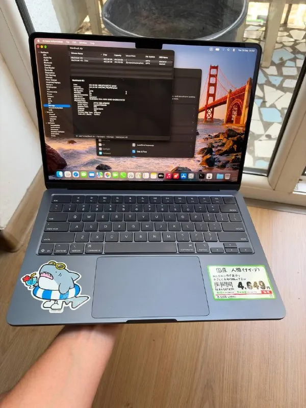 Aigos Eros Q + MicroSD на 256 GB