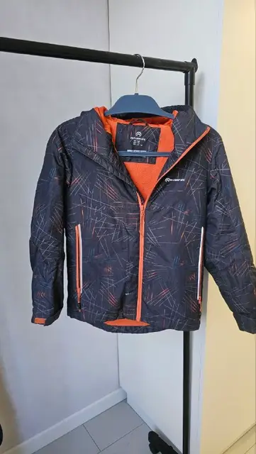 Куртка осенняя 11-13 лет — Алматы — 2 000 ₸