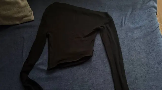 Топ BERSHKA S 15 gel — Тбилиси — 15 ₾