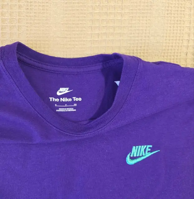 Nike The Nike Tee — Батуми — 30 ₾