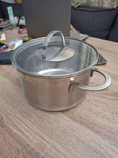 Кастрюля — Батуми — 10 ₾