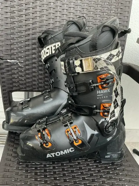 Горнолыжные ботинки Atomic Hawx Ultra 130 — Батуми — 500 ₾