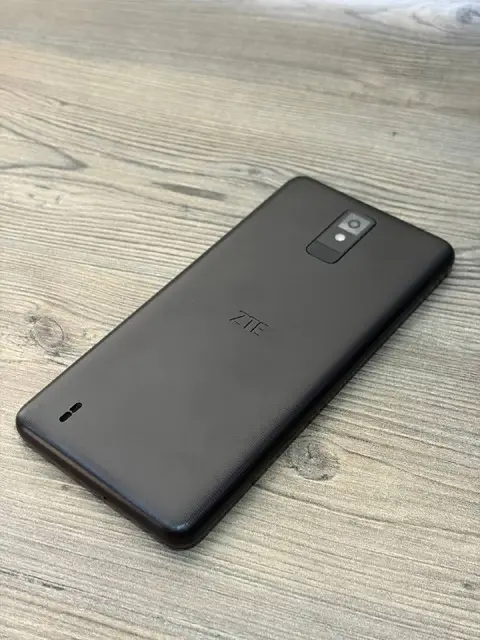 Телефон — Тбилиси — 100 ₾