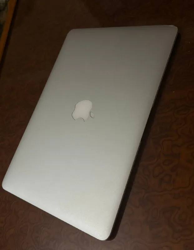 MacBook Air 13.6 2017