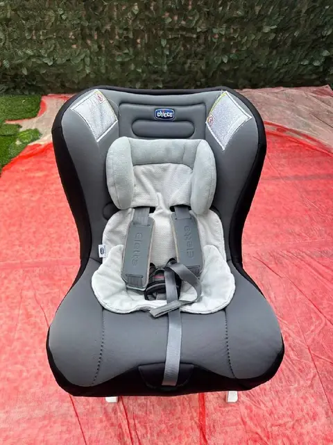 Детское автомобильное кресло Chicco Eletta Comfort — Тбилиси — 200 ₾