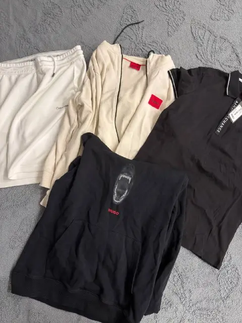 Курточка Karl Lagerfeld — Батуми — 80 ₾