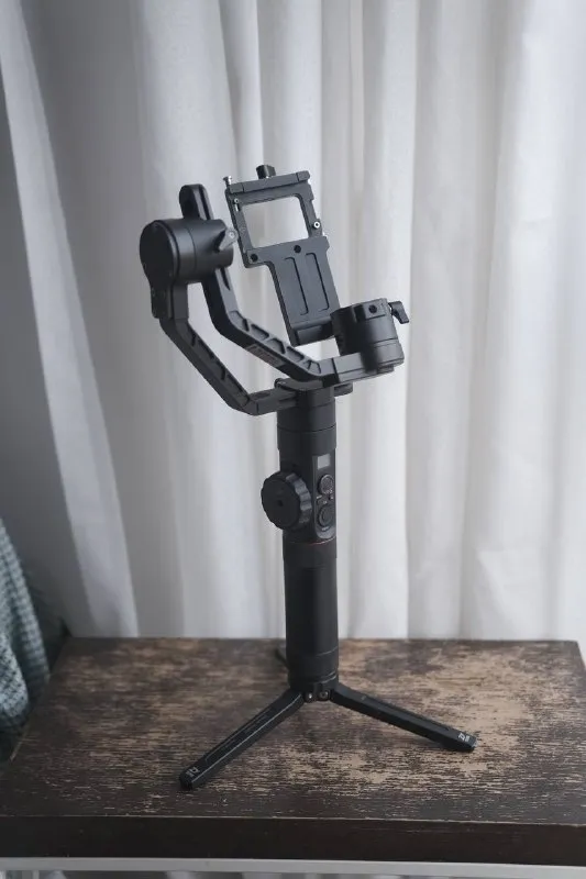 Zhiyun Crane 2