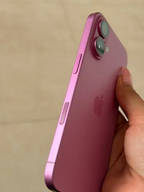 IPhone 16 — Батуми — 1 900 ₾
