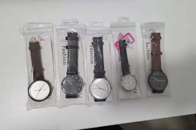 Наручные часы KEZZI — Батуми — 35 ₾